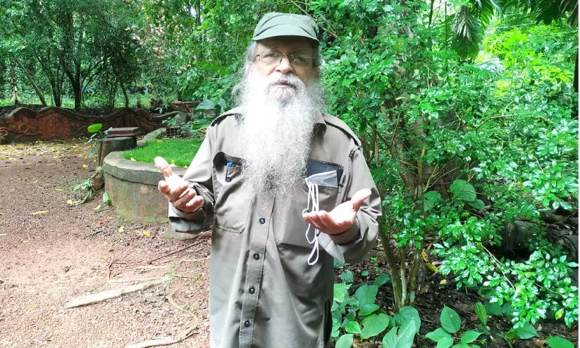 ടി. ശോഭീന്ദ്രന്‍ അന്തരിച്ചു